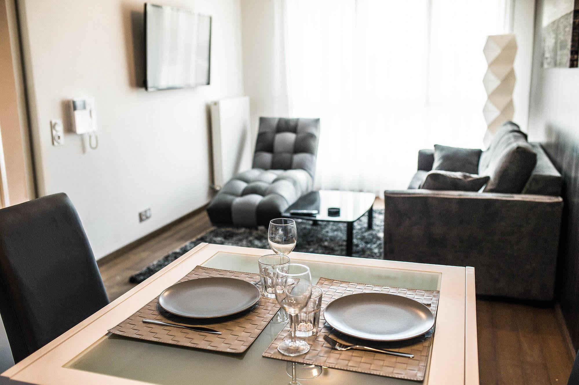 Les Appartements Paris Clichy Екстер'єр фото