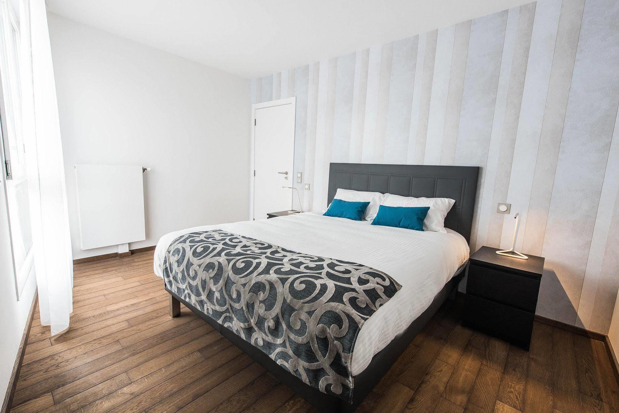 Les Appartements Paris Clichy Екстер'єр фото